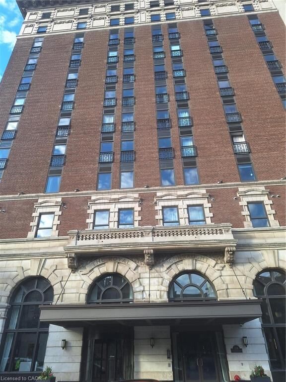 Property Photo:  112 King Street E 710  ON L8N 1A8 