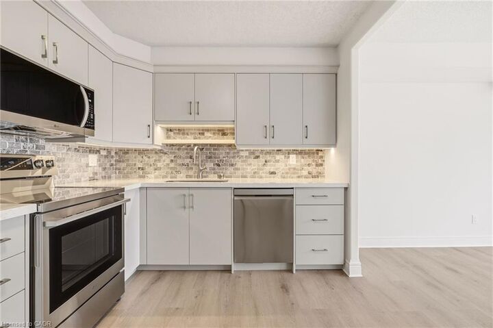 Property Photo:  1272 Ontario Street 903  ON L7S 2L8 