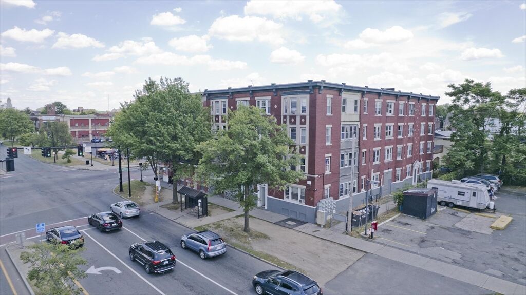 Property Photo:  683-687 State St  MA 01109 
