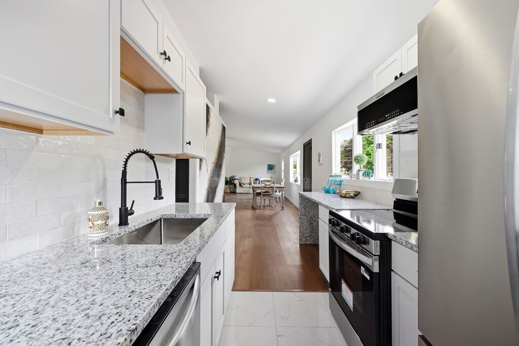 Property Photo: 37 Sun Valley Rd MA 01040