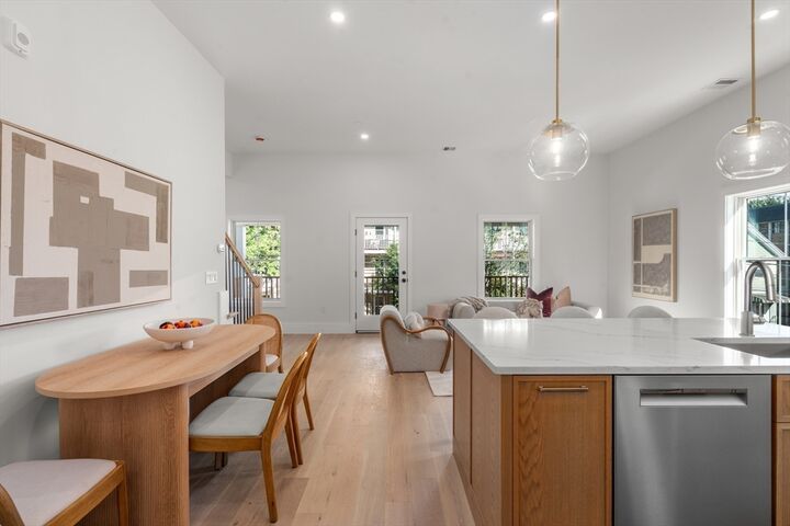 Property Photo:  326 Lowell Street 3  MA 02145 