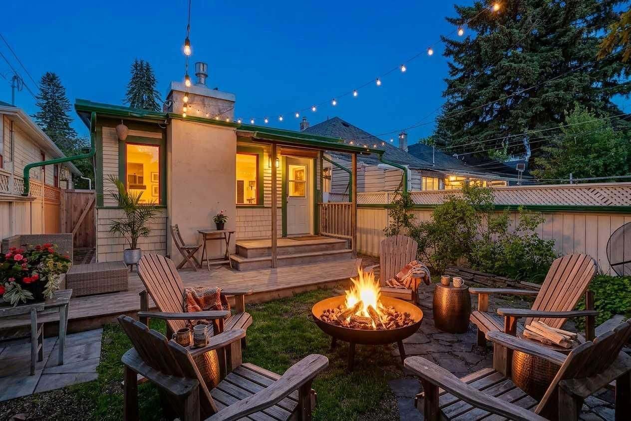 Property Photo:  728 4A Street NW  AB T2N 1P5 
