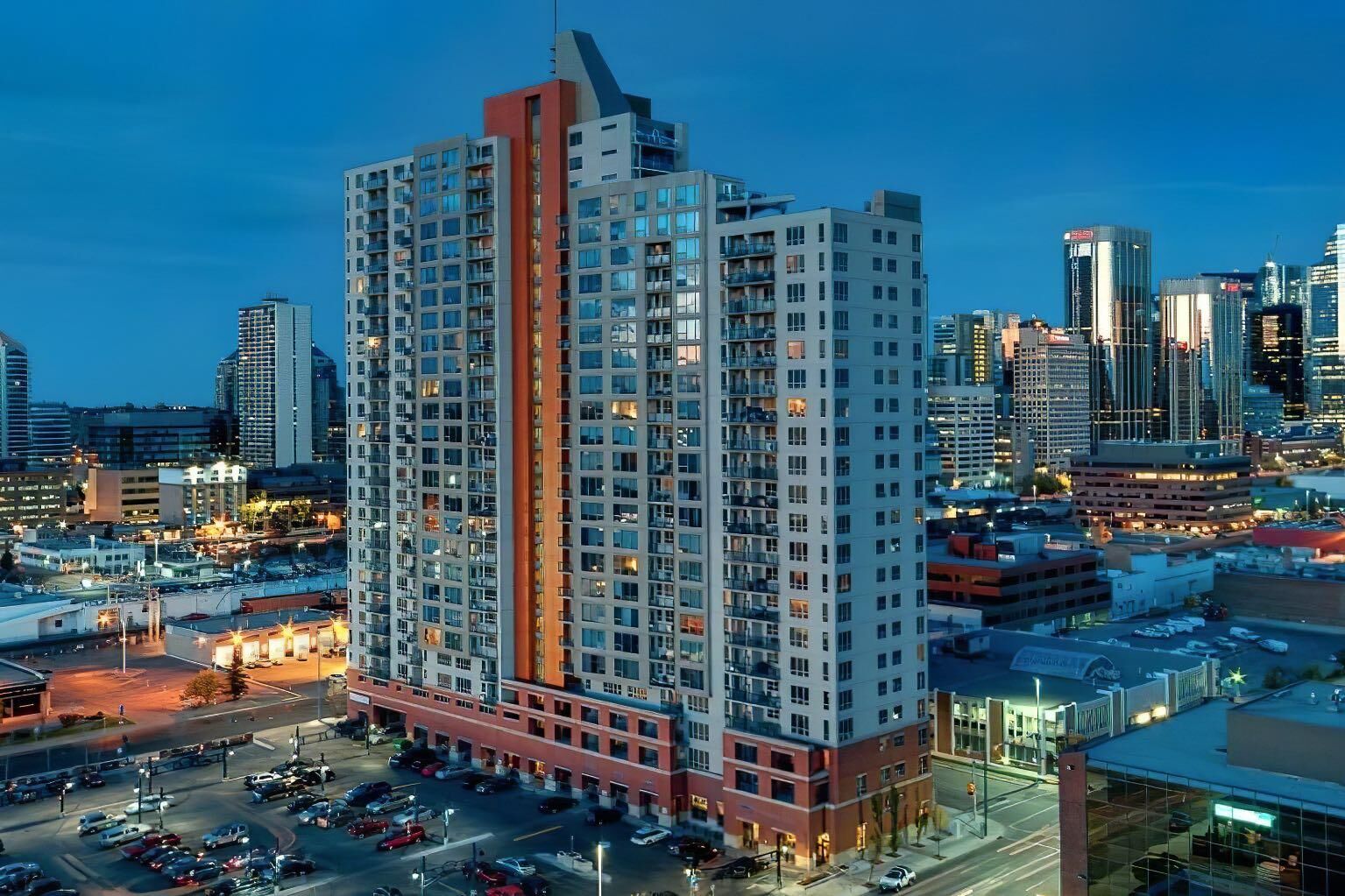 Property Photo:  1053 10 Street SW 1005  AB T2R 1S6 