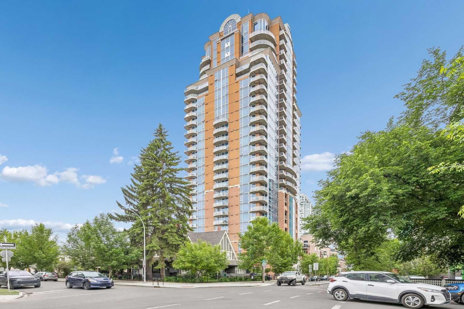 Property Photo: 817 15 Avenue SW 1103 AB T2R 0H8