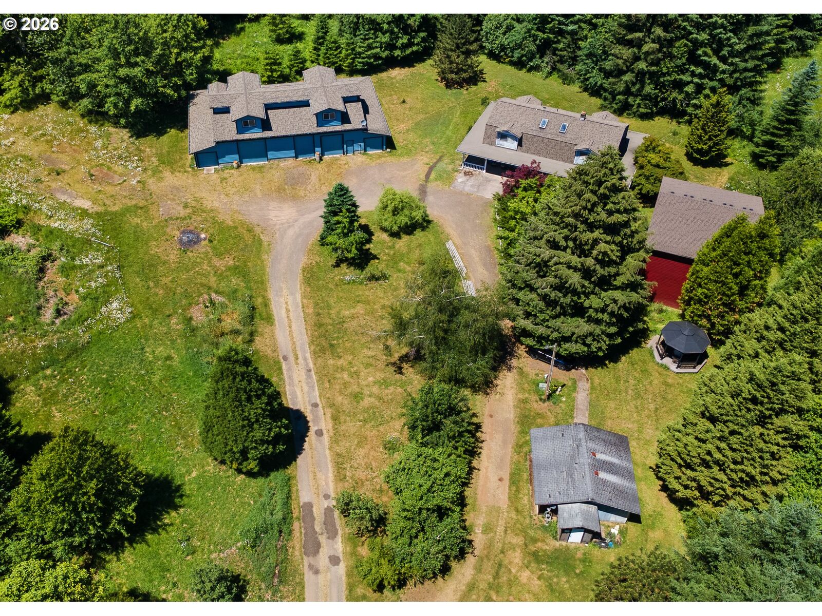 Property Photo:  212 Harder Rd  WA 98671 