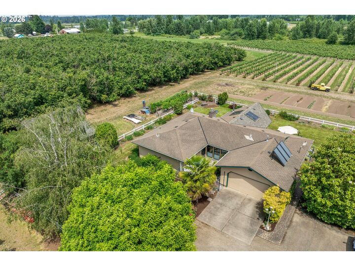 Property Photo:  30248 S Barlow Rd  OR 97032 