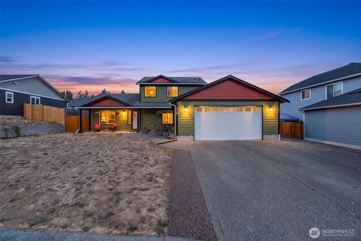 Property Photo:  316  Camden Way  WA 98565 