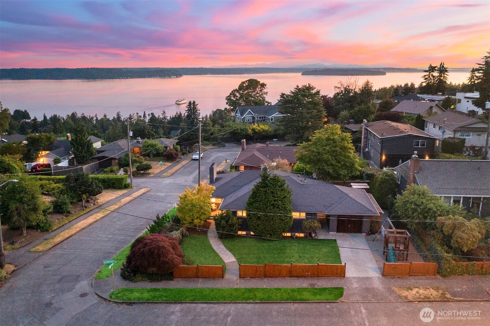 Property Photo:  8459  40th Avenue SW  WA 98136 