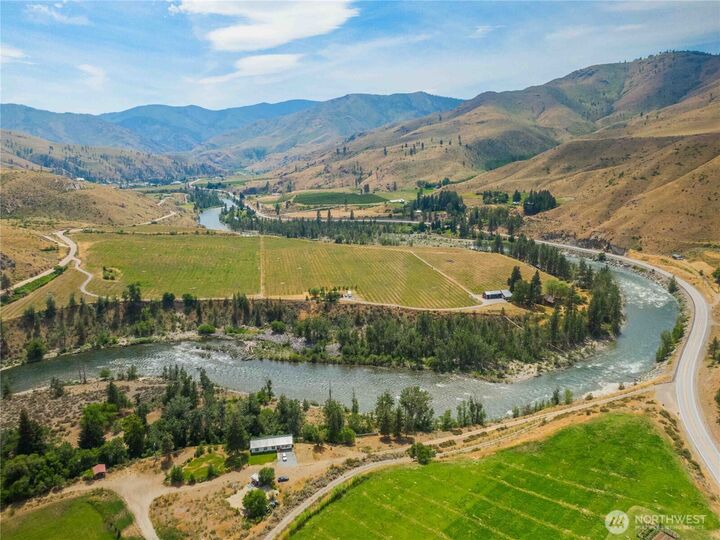 Property Photo:  251  Burma Road  WA 98834 