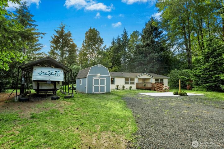 Property Photo:  4916  Palermo Rosa Lane SW  WA 98512 