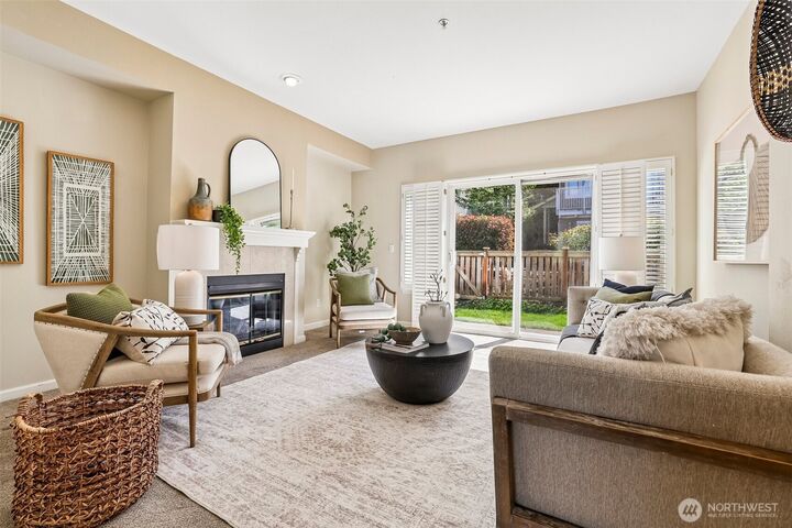 Property Photo:  2680  139th Ave  SE 29  WA 98005 
