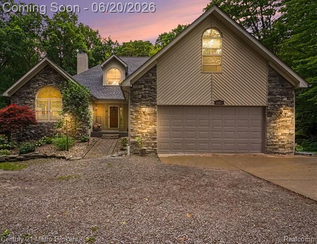 Property Photo:  13275 Old Oaks Drive  MI 48430 