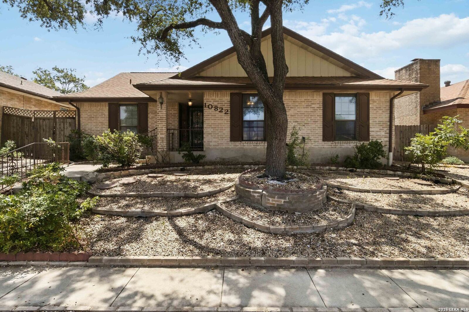 Property Photo: 10822 Royal Blf TX 78239