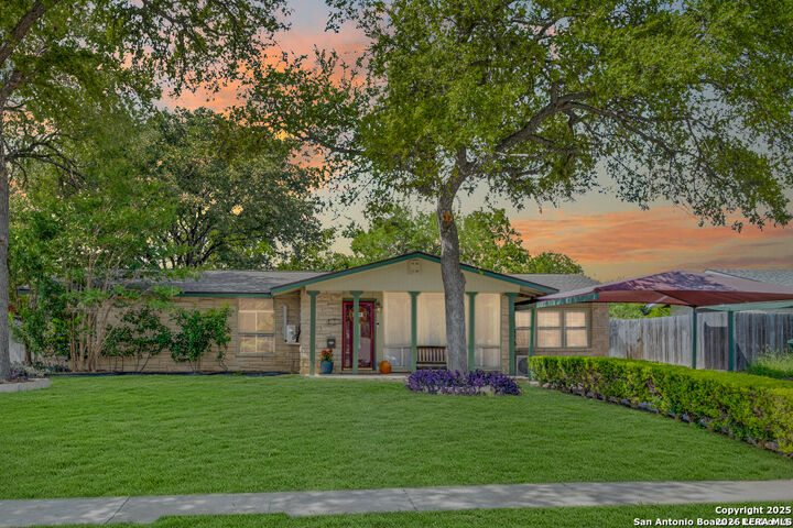 Property Photo: 311 Waring Dr TX 78216