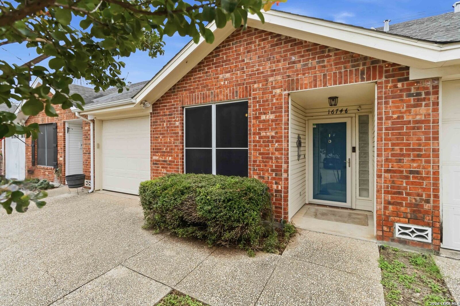 Property Photo:  16746 Henderson Pass  TX 78232 