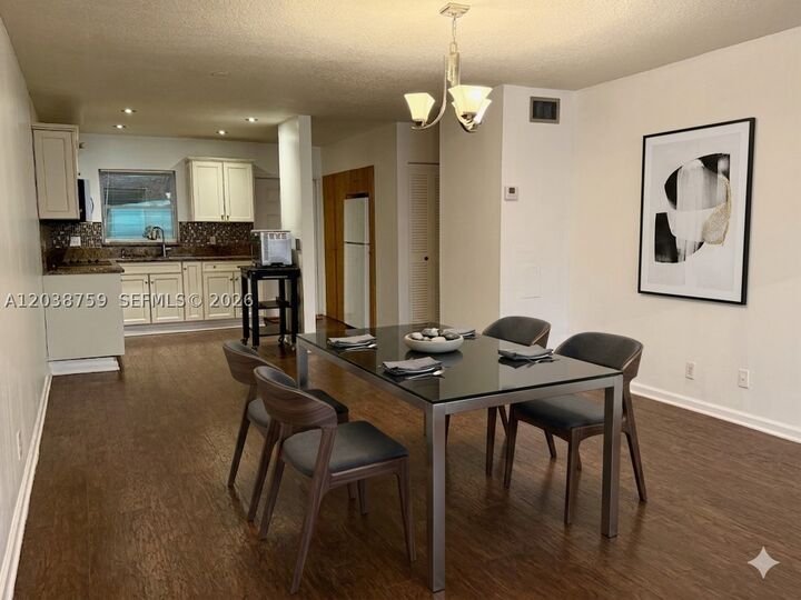 Property Photo: 3048 E Sunrise Lakes Dr 217 FL 33322