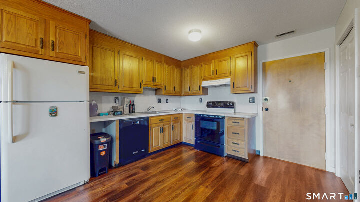 Property Photo: 50 Long Street 12 CT 06053