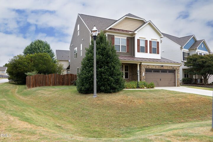 Property Photo:  11 Baron Court  NC 27529 