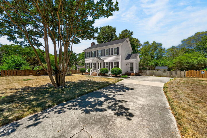 Property Photo: 611 Elmwood Court NC 27587