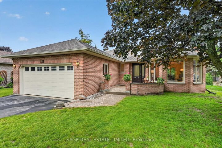 Property Photo: 34 Patricia Place ON K0M 1A0