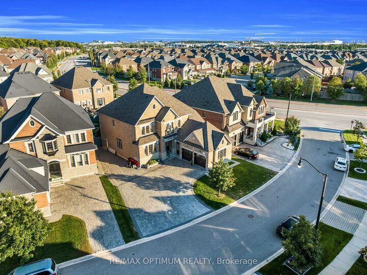 Property Photo: 3 Port Hope Hollow ON L6Y 2Y9