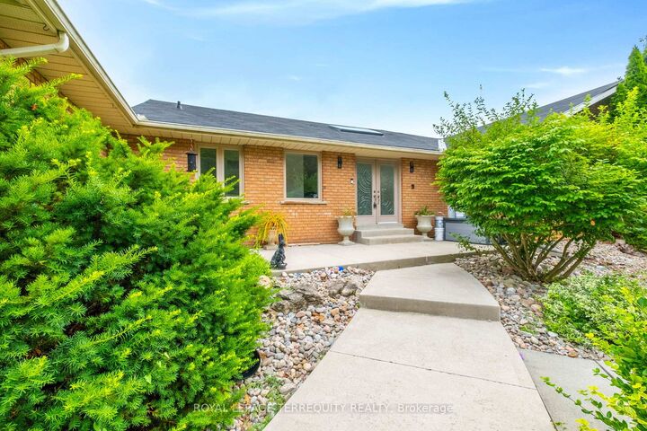 Property Photo: 1041 15 Side Road ON L0G 1T0