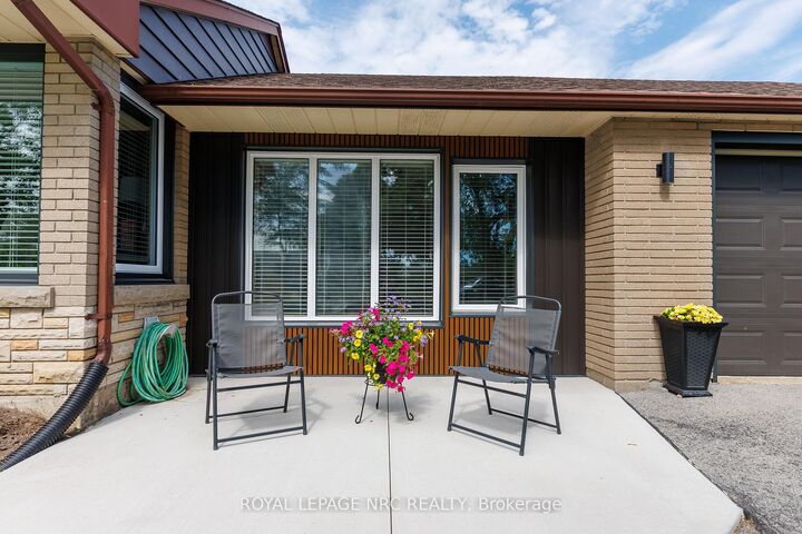 Property Photo: 24 Munro Street ON L2V 2V8