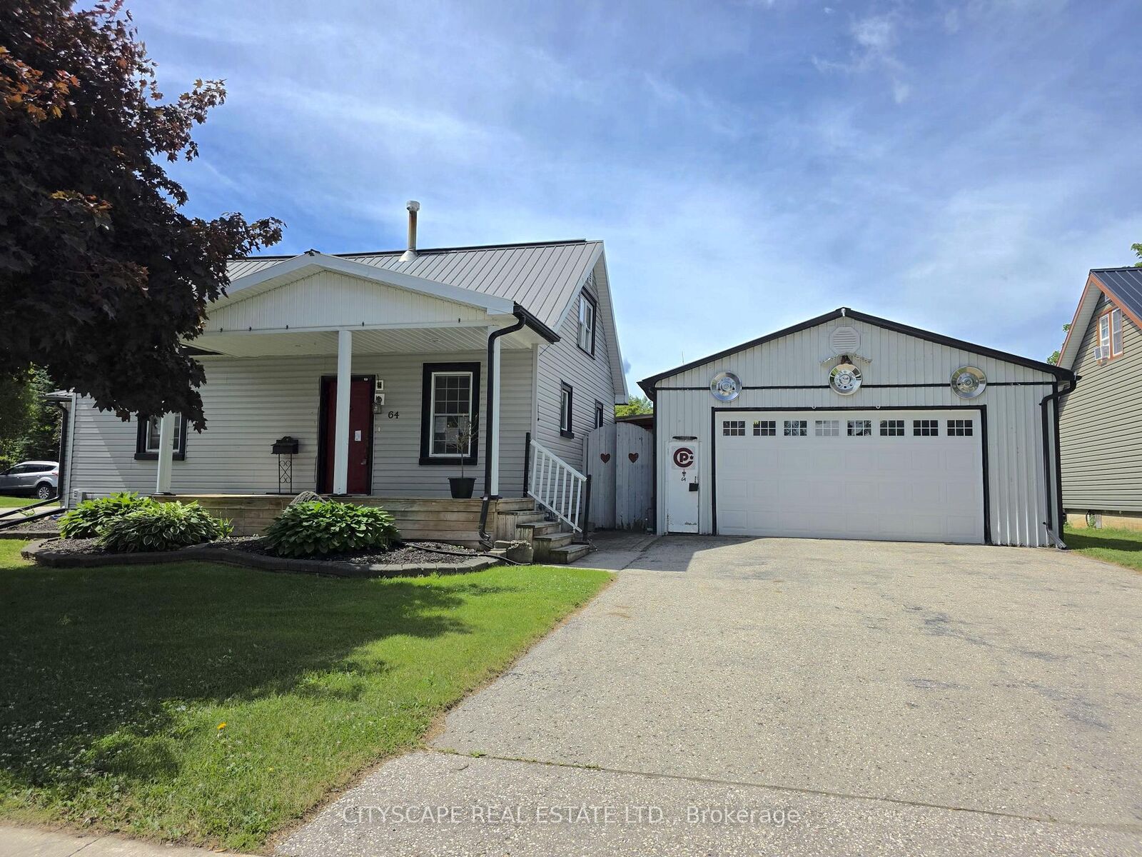 Property Photo: 64 George Street S ON N0G 1Z0