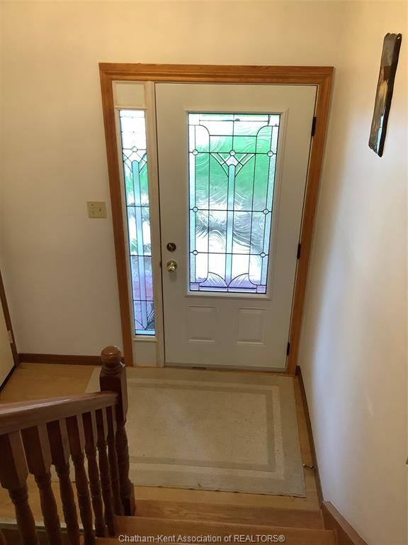 Property Photo:  17 Country Lane  ON N7L 5C5 