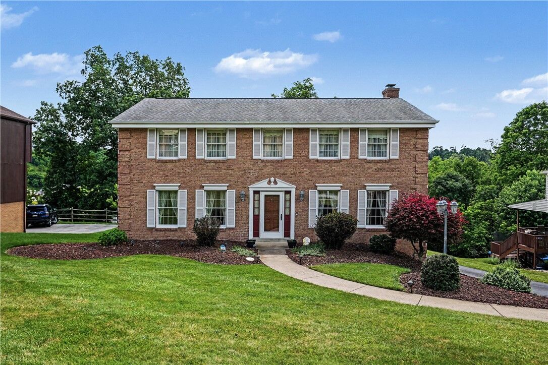 Property Photo:  263 Clare Dr  PA 15317 