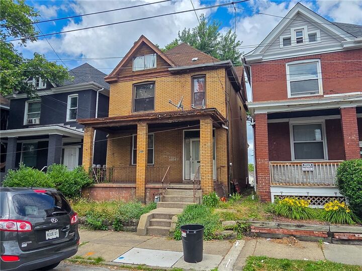 Property Photo: 249 E 16th Ave PA 15120