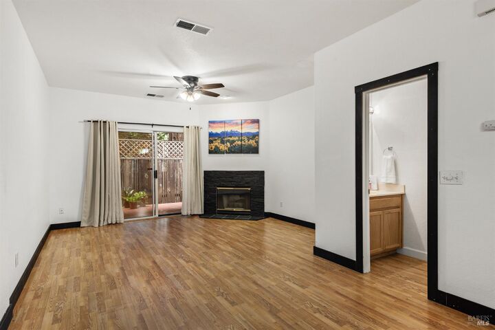 Property Photo: 1245 Eardley Avenue CA 95401