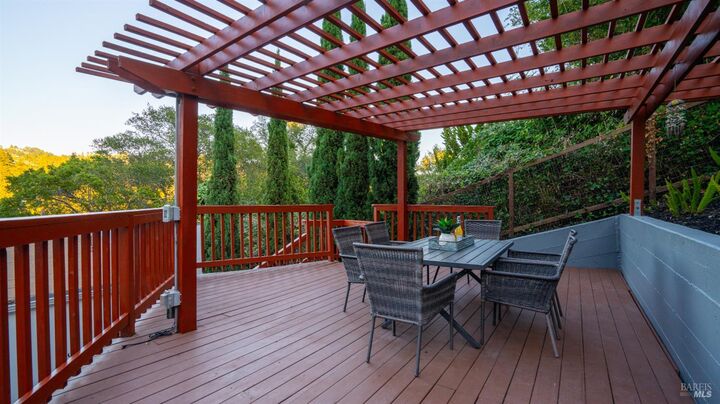 Property Photo:  5595 Estates Drive  CA 94618 