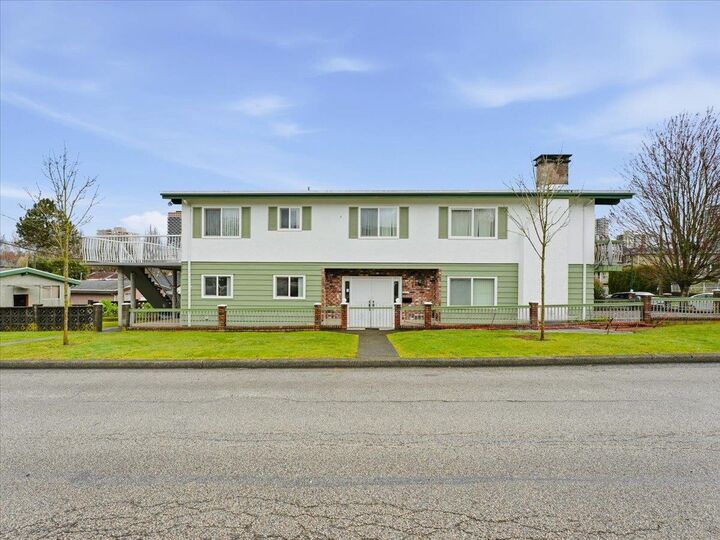 3395 Church Street — photo 1