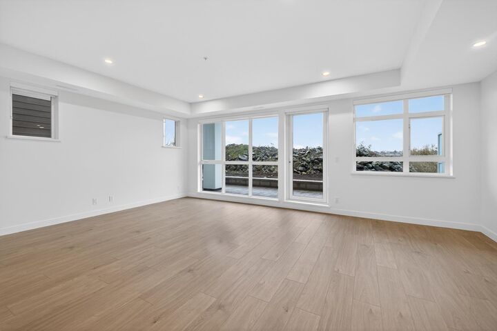 Property Photo: 10333 River Drive 20 BC V6X 0X4