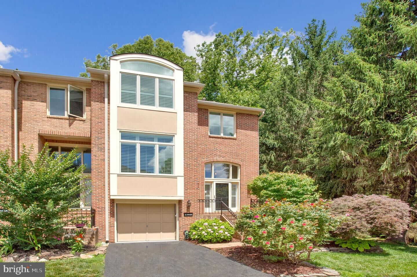 Property Photo:  11540 Hemingway Drive  VA 20194 