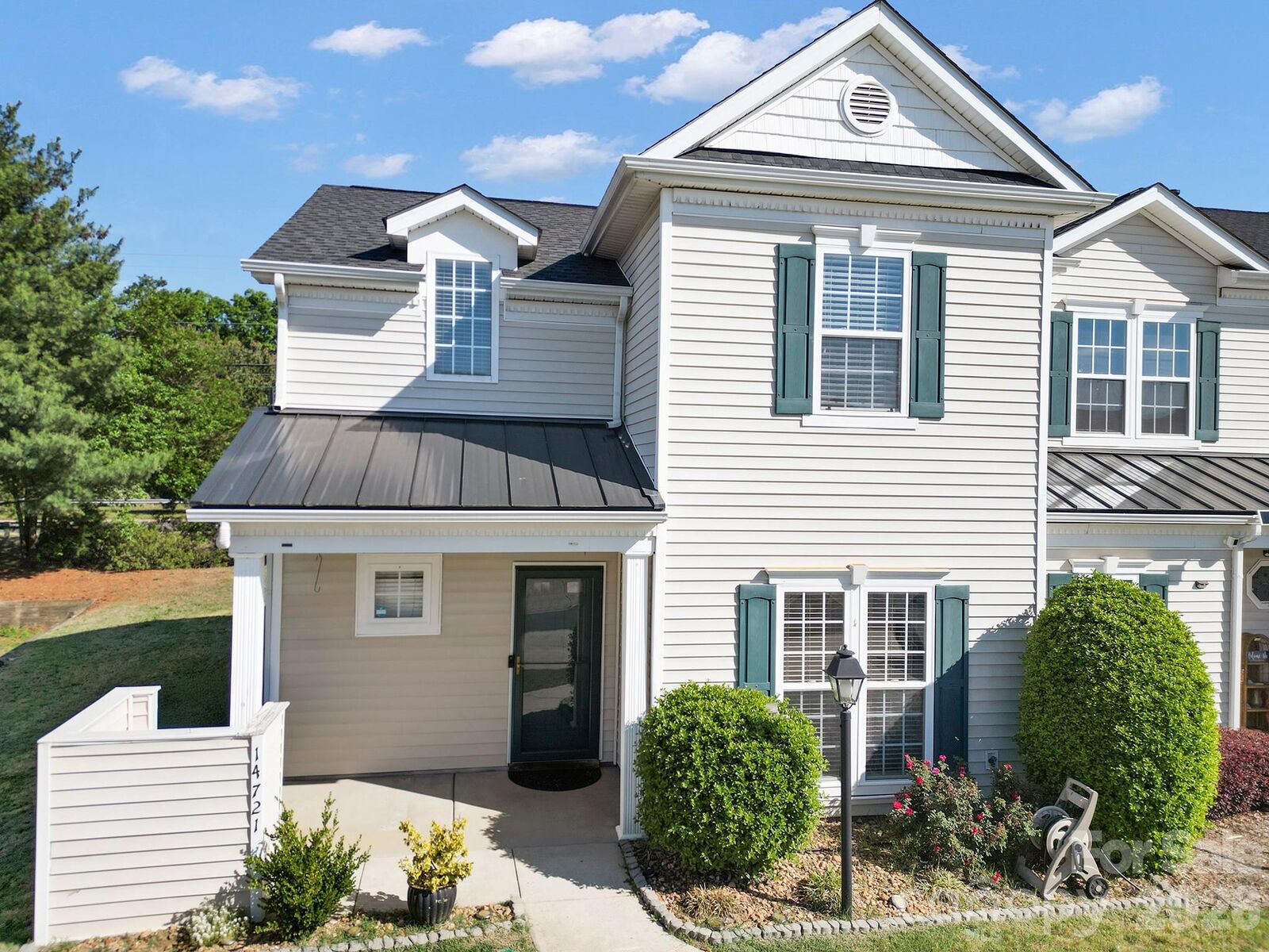 Property Photo:  14721 Lions Pride Court  NC 28273 