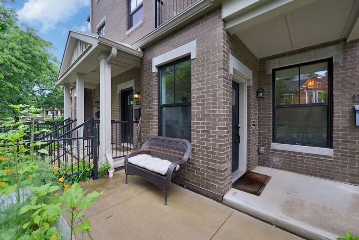 Property Photo:  1320 Forsythe Avenue  OH 43201 