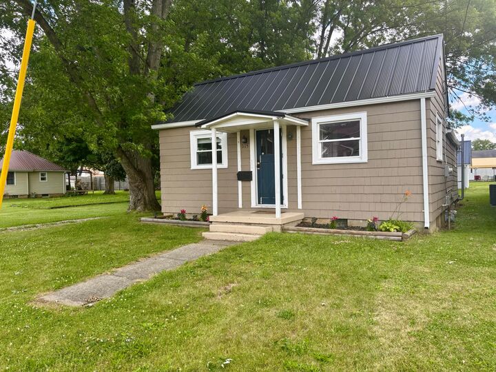 Property Photo:  115 Ames Street  OH 43050 