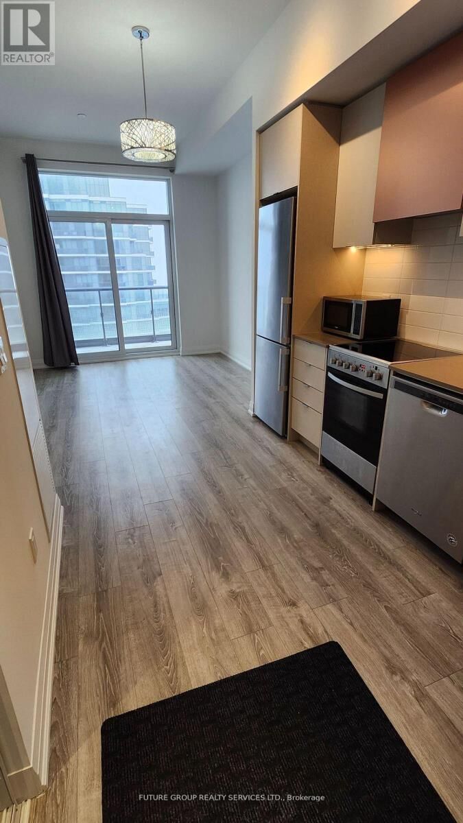 Property Photo: 30 Gibbs Road 3303 ON M9B 0E3