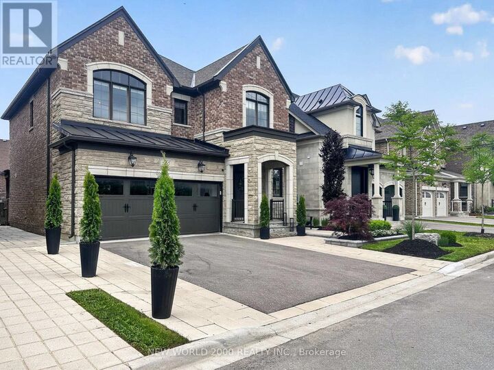 Property Photo:  65 Morning Sparrow Drive  ON L4H 3N5 