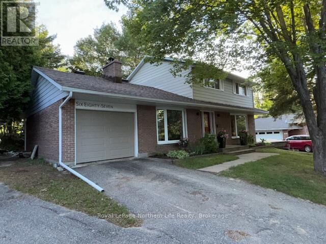 Property Photo: 687 Guinevere Court ON P1A 3M1