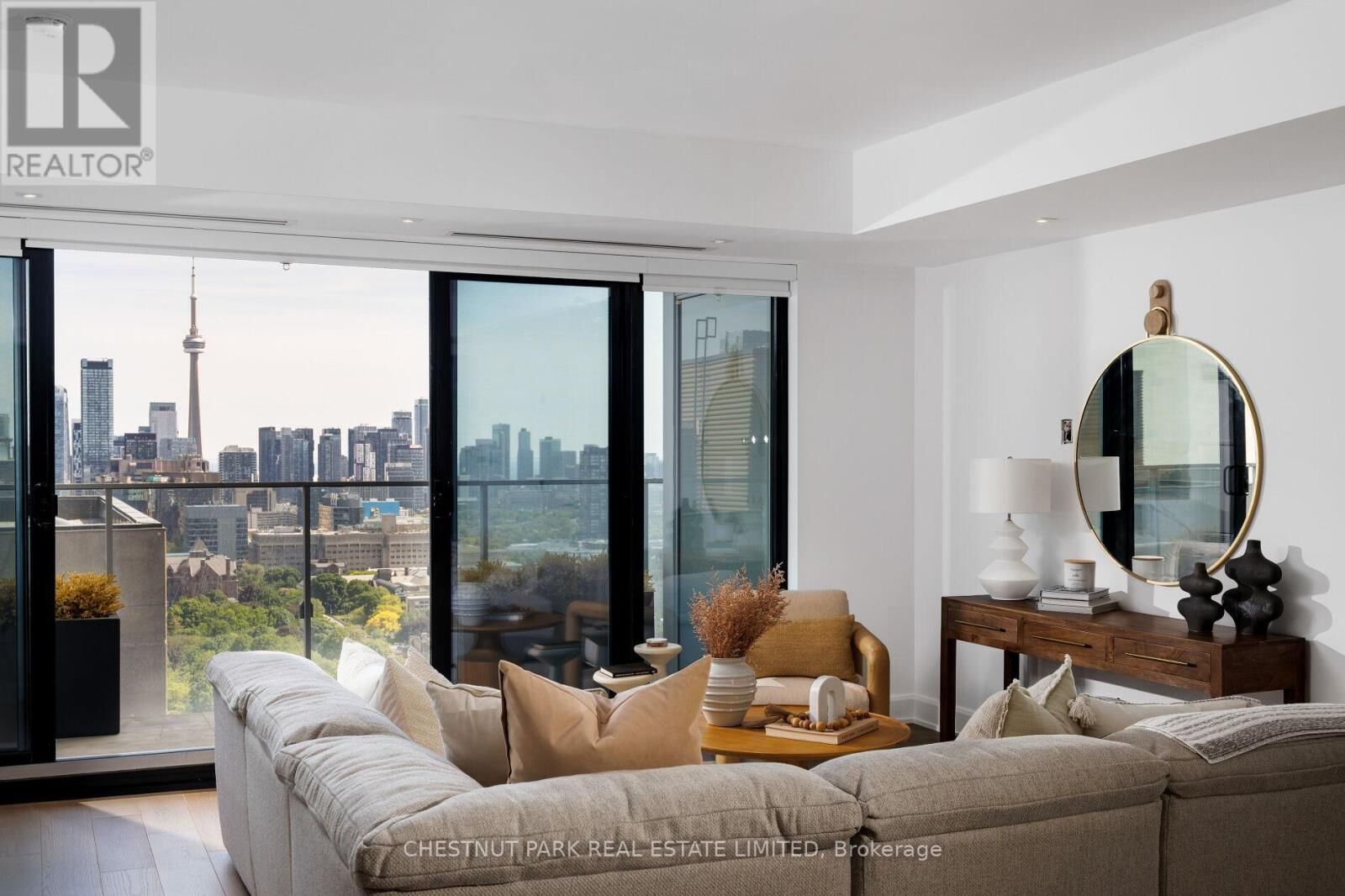 Property Photo: 200 Cumberland Street 3003 ON M5R 0B7