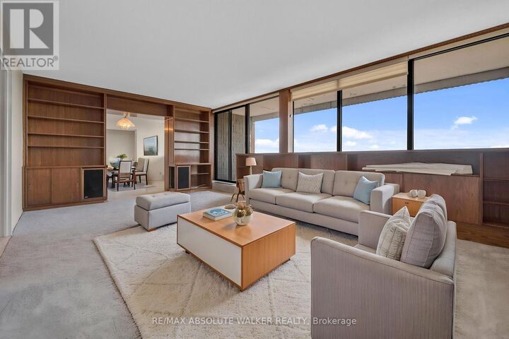 Property Photo:  1285 Cahill Drive 2003  ON K1V 9A7 