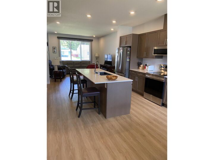 Property Photo: 3809 Wirtl Street BC V8G 0K7
