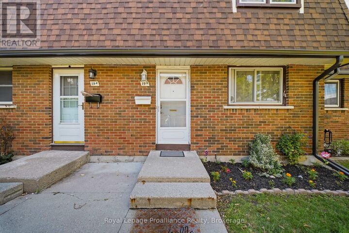 Property Photo: 19 Prince Of Wales Drive B ON K8P 2T5