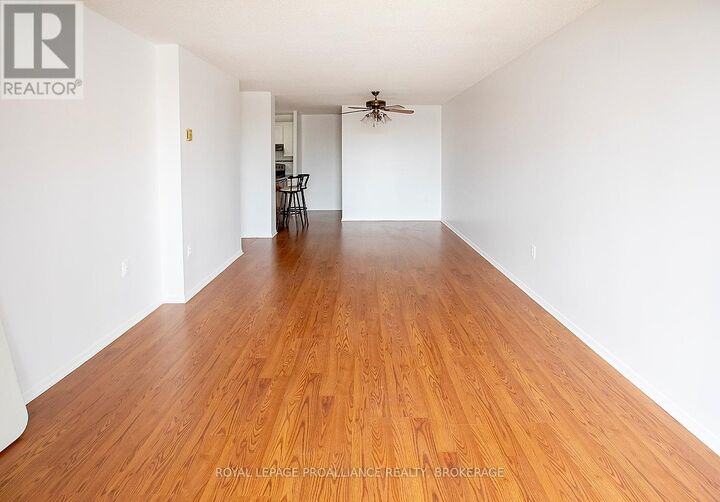 Property Photo:  120 Barrett Court 305  ON K7L 5H6 