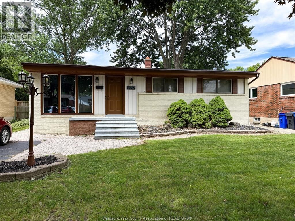 Property Photo:  1275 Belleperche Place  ON N8S 3C4 