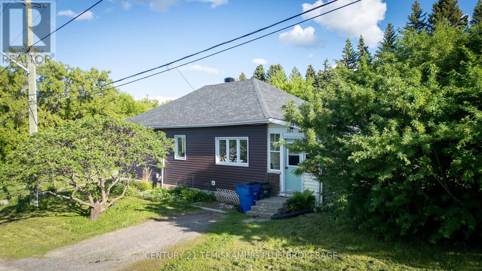 Property Photo: 381 Meridian Avenue ON P0J 1K0