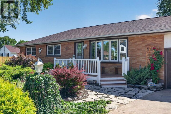 Property Photo:  1804 St. Anne Street  ON N8N 1V4 